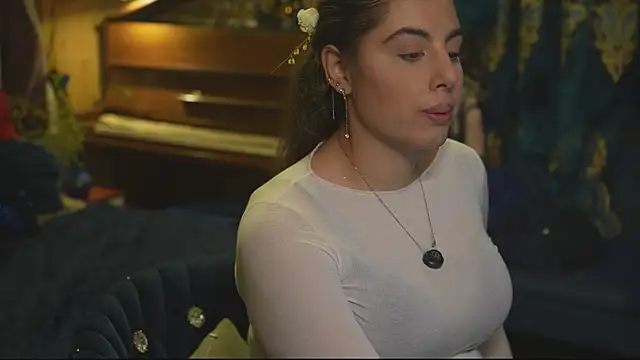 VanessaDoyle live sex cam