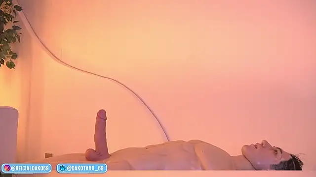 Dakota_Lee live sex cam