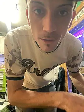 Twist_N_Tease live sex cam