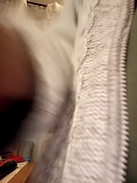 teekoine1's cam snapshot