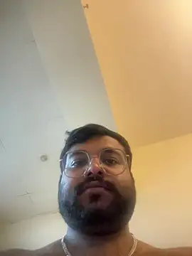 HonedGrub live sex cam