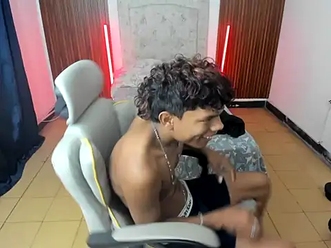 juan_mhata's cam snapshot