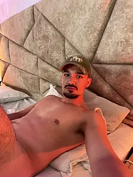 SavageCross1's cam snapshot