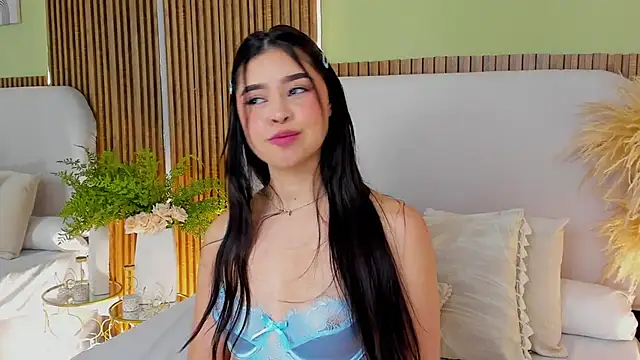 CristalMayson's cam snapshot