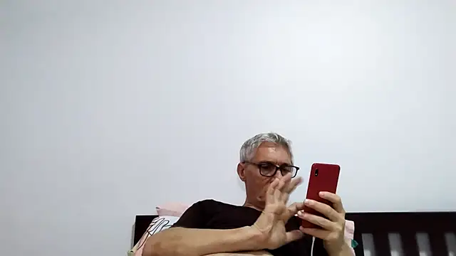 BIGUNCUTHARDCOCK's cam snapshot