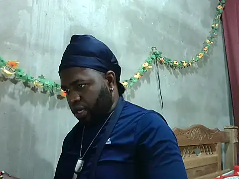 2ocmaxi's cam snapshot