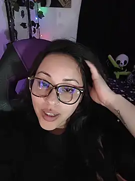 Bella-Gema's cam snapshot