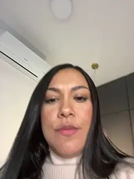 TiffanyyLam's cam snapshot