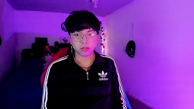 AnggelONfiree's cam snapshot