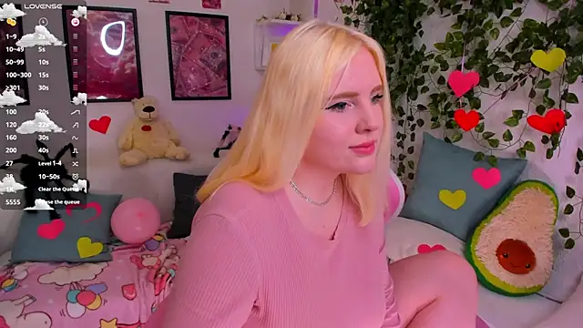 art_lovee's cam snapshot