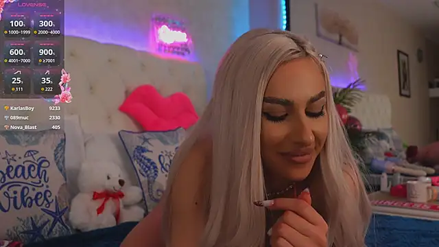 KarlaBart live sex cam