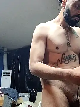 clu1983 live sex cam