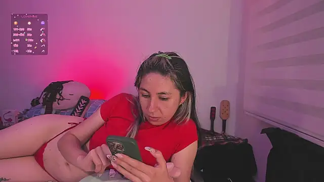 K2xxKrawl live sex cam