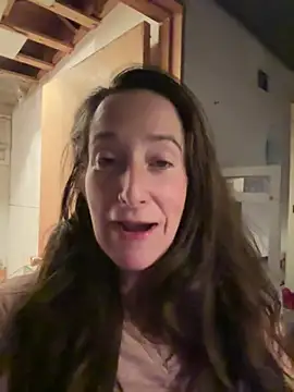 Mini_And_The_Bear's cam snapshot