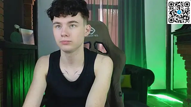 Cute_Mike live sex cam