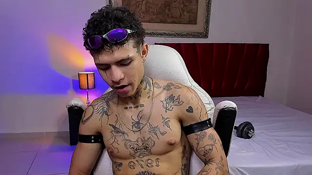 john_mystic live sex cam