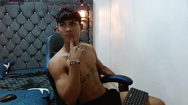 luka_big18 live sex cam