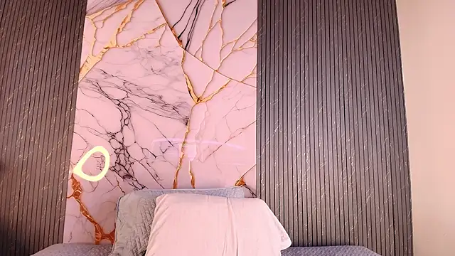 big_tits_in_your_face's cam snapshot