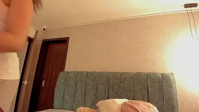 Aleera_Walton live sex cam