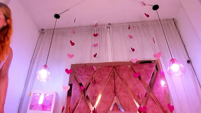 shantal_cooper_'s cam snapshot