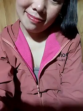 Chloe-ee's cam snapshot