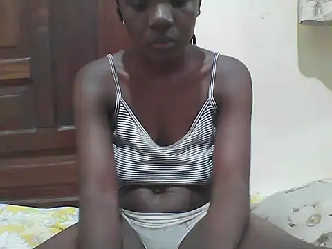 Ebony_Sweetcandy's cam snapshot