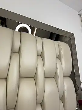 ALISSON_FOXXX1 live sex cam