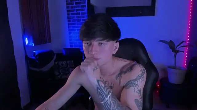 Thomass_clark live sex cam