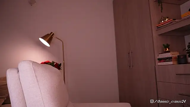 annie24_evans live sex cam