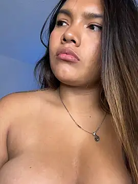 _Adharaa's cam snapshot