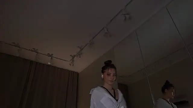 EditaBails live sex cam