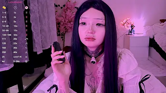 Lein_Bone live sex cam