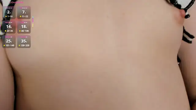 DominikaElis live sex cam