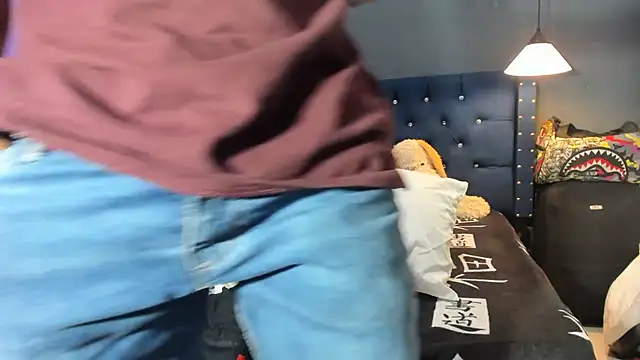 Salomon_koude live sex cam