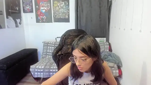 Candy__Girll18's cam snapshot