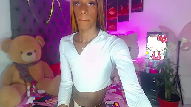 lucianadolll live sex cam