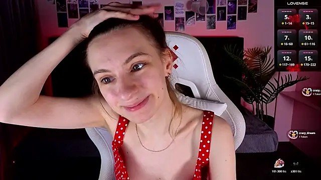 kaleriyaa_'s cam snapshot