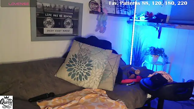 AinsleyMadison's cam snapshot