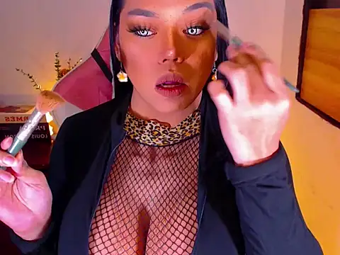 SeducingMonica live sex cam