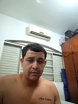 comcoroas live sex cam