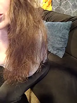 Jeannie_69_andahalf live sex cam