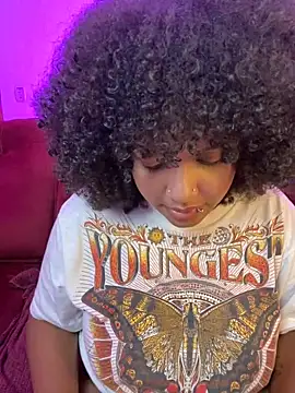 99_Lilith's cam snapshot