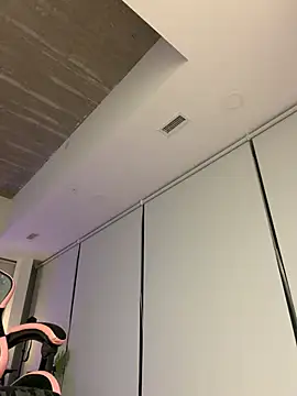 Your_Paris live sex cam