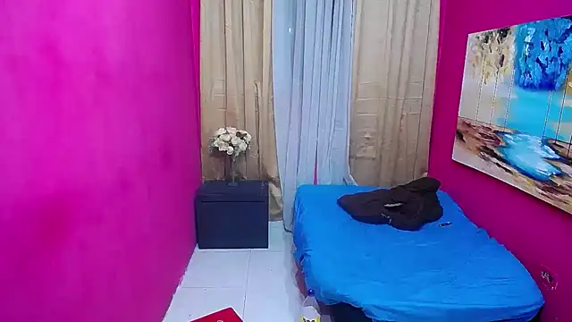 hugecocks_hot live sex cam