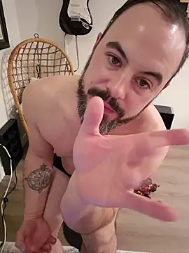 MaskedMajor's cam snapshot