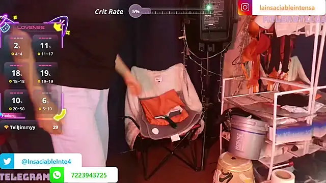 LaInsaciableIntensa live sex cam