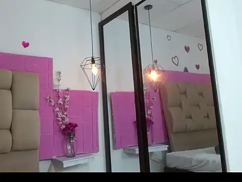 MilaCooper's cam snapshot