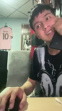 Stiven_017 live sex cam