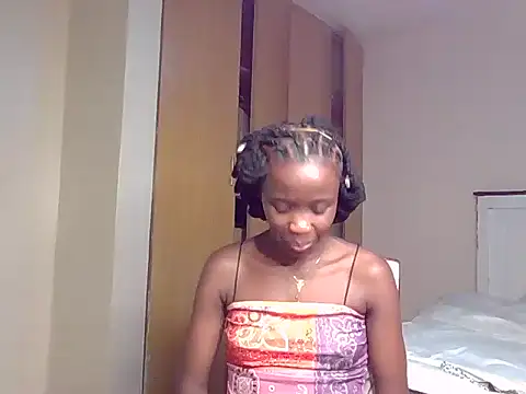 sexxieassy_hanaz's cam snapshot