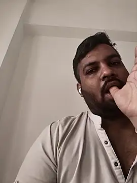 vinay_smalldick live sex cam